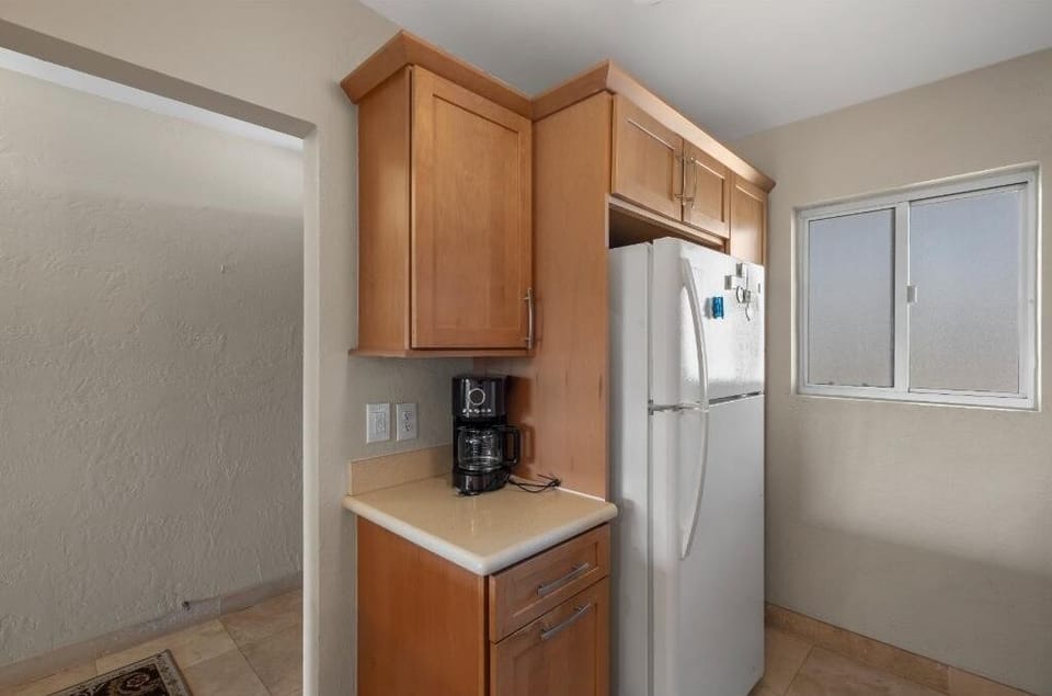 Condo, 2 Bedrooms | Interior