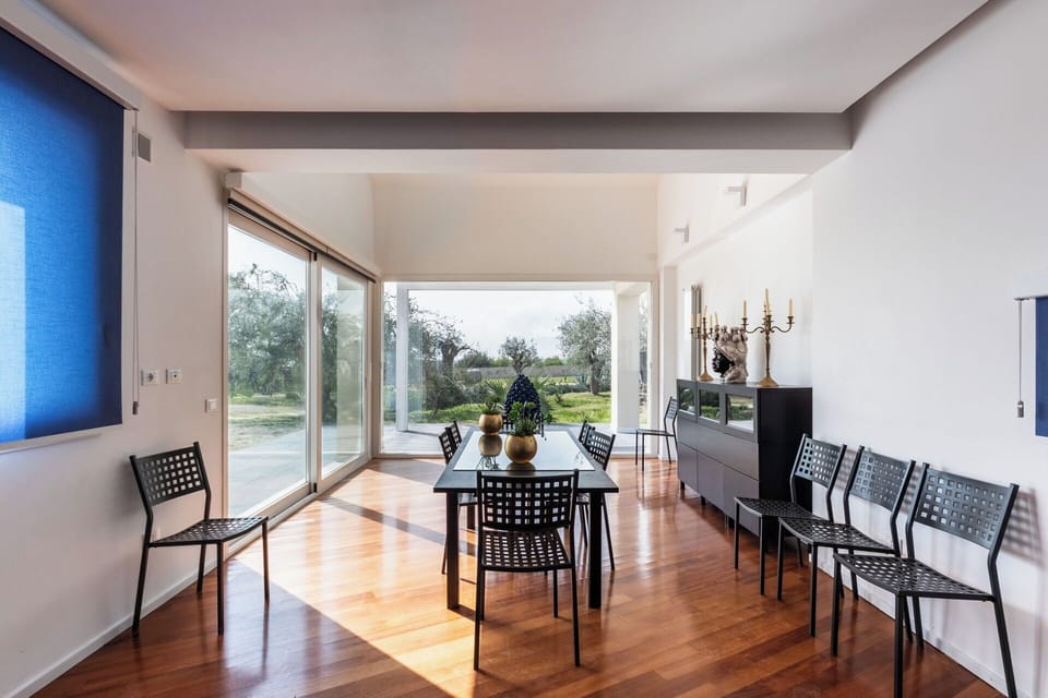 Furniture, Flooring, Interior Design, Floor, Wood, Chair, Wood Flooring, Table, Kitchen & Dining Room Table, Ceiling