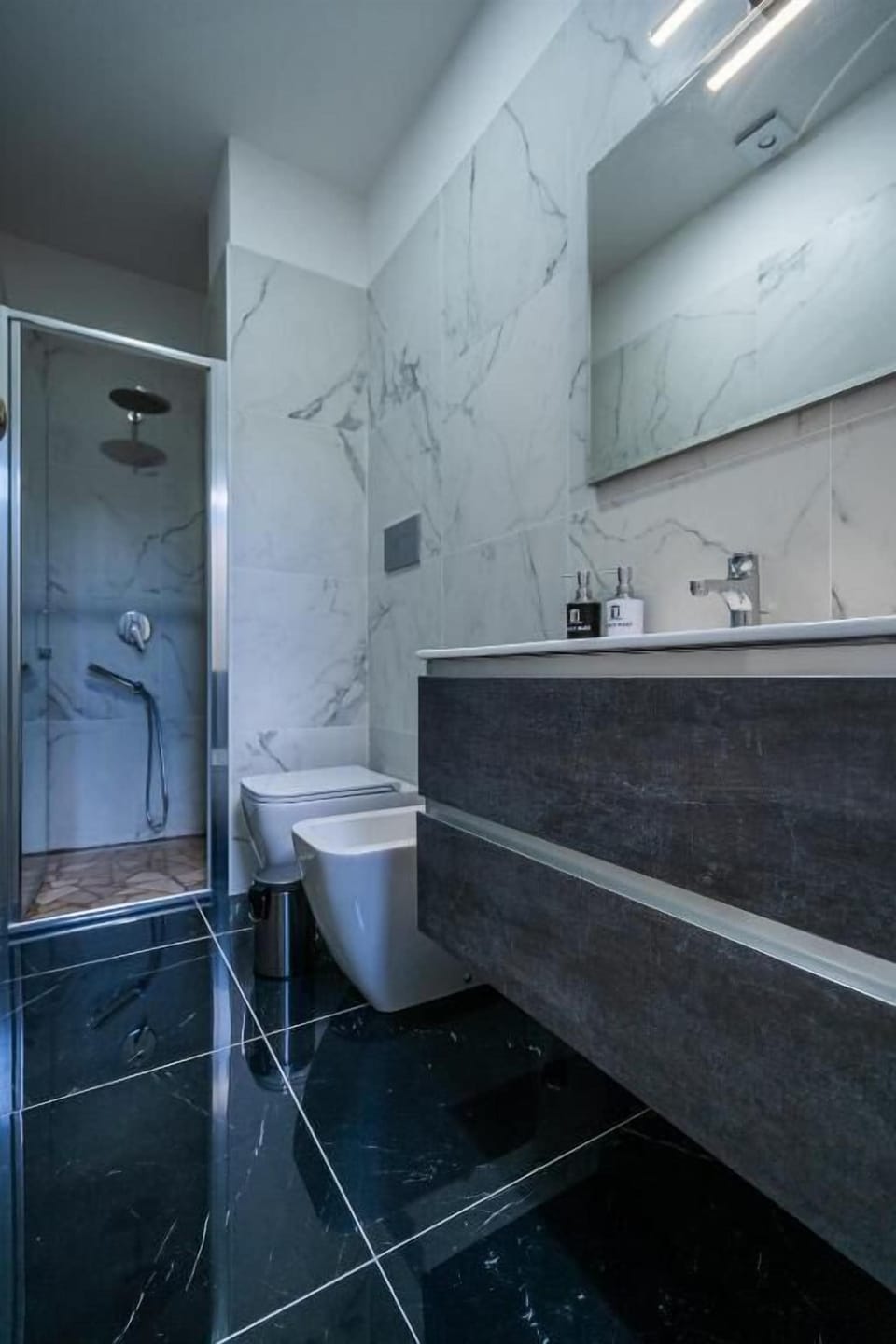 Double Room | Bathroom