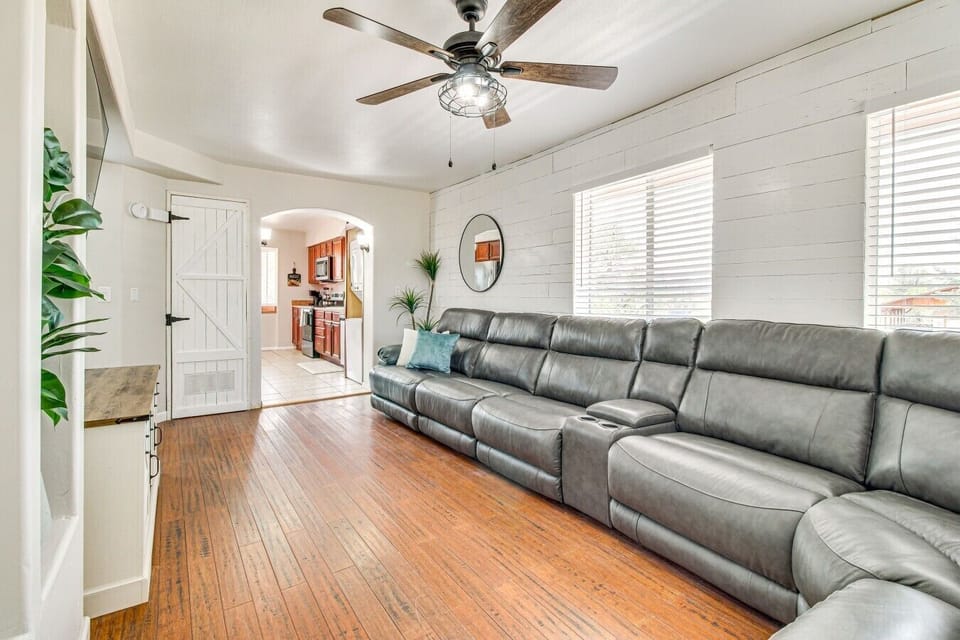 Living Room | Reclining Sofa Seating | Hardwood Floors