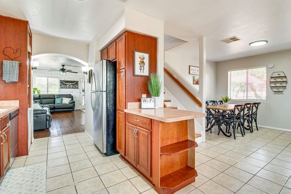 Kitchen | Wood Cabinetry | Dining Area Connection