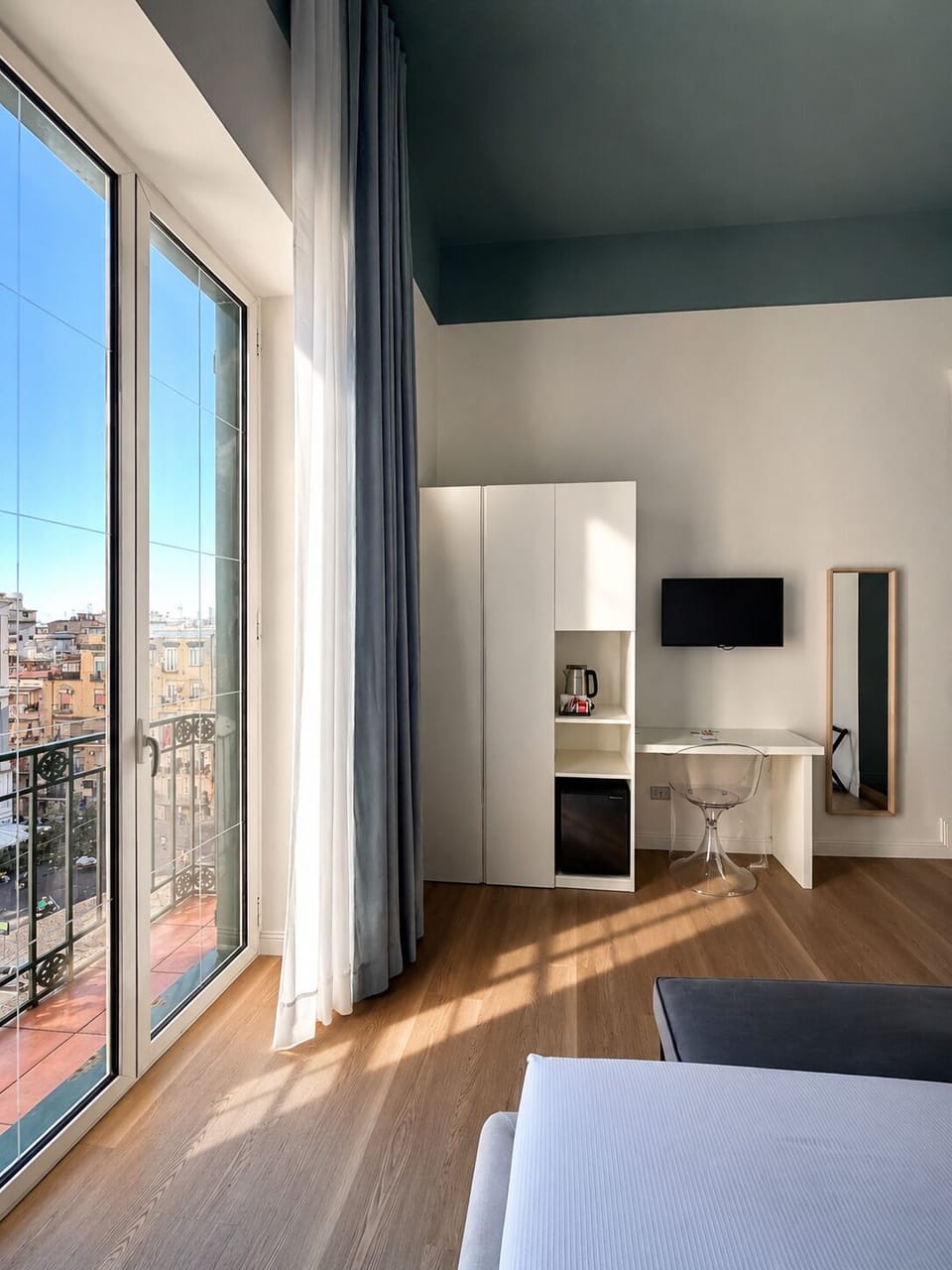 Deluxe Double Room, City View | In-room safe, desk, blackout drapes, iron/ironing board