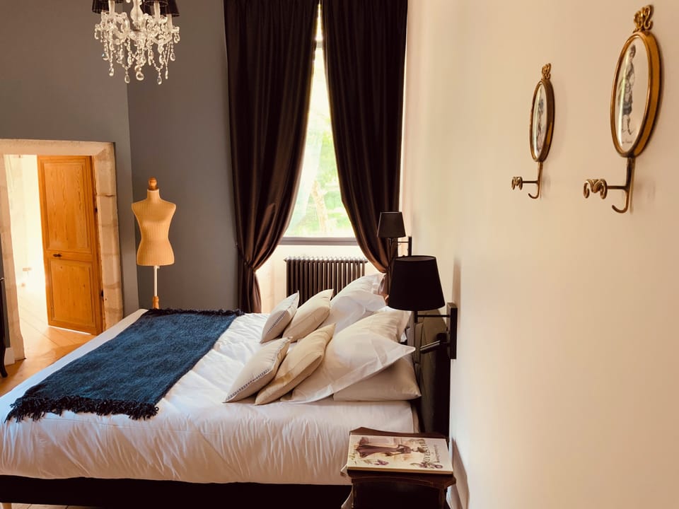 Deluxe Double Room, Garden View | Blackout drapes, free WiFi