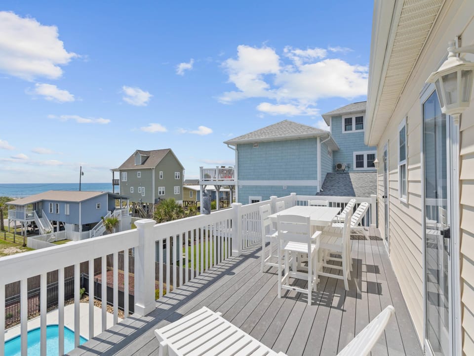 Studio (4 Bedrooms) | Property amenity