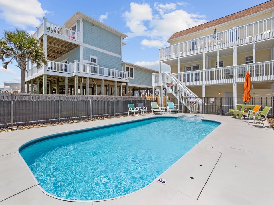 Studio (4 Bedrooms) | Property amenity