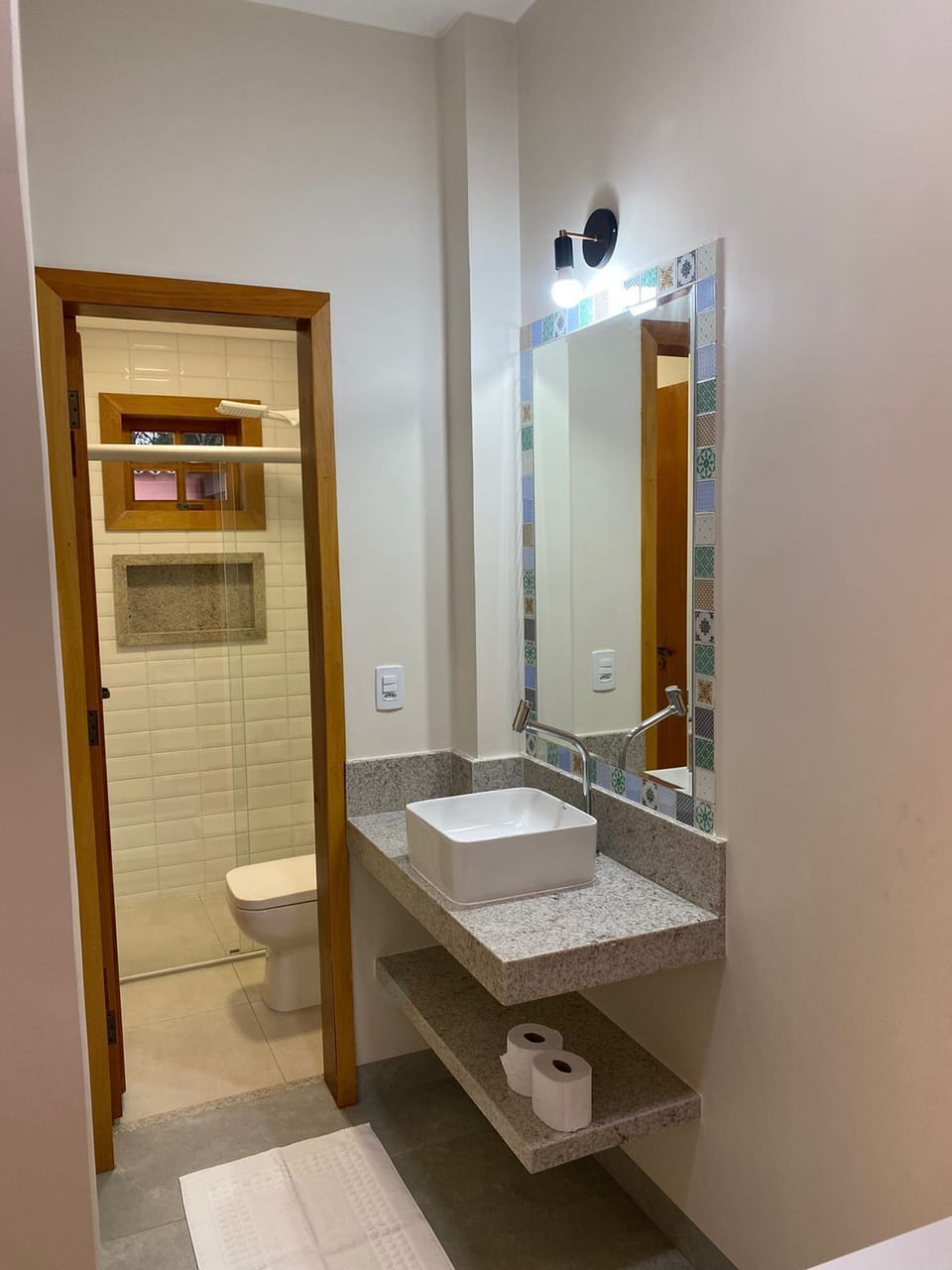 Family Quadruple Room, Courtyard View | Bathroom | Shower, towels, soap, shampoo
