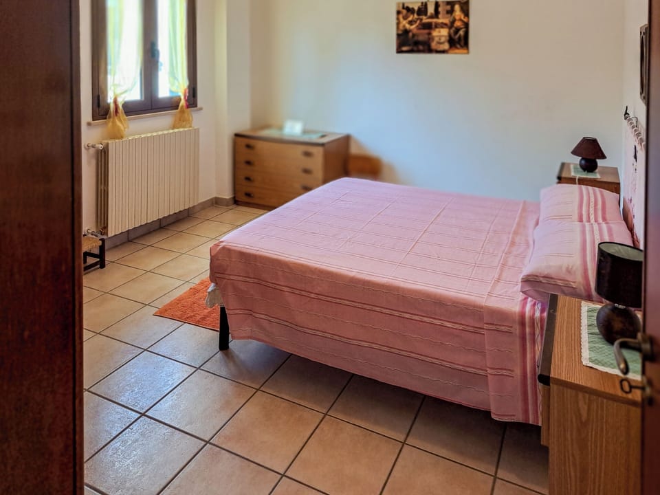 Apartment | Iron/ironing board, free WiFi