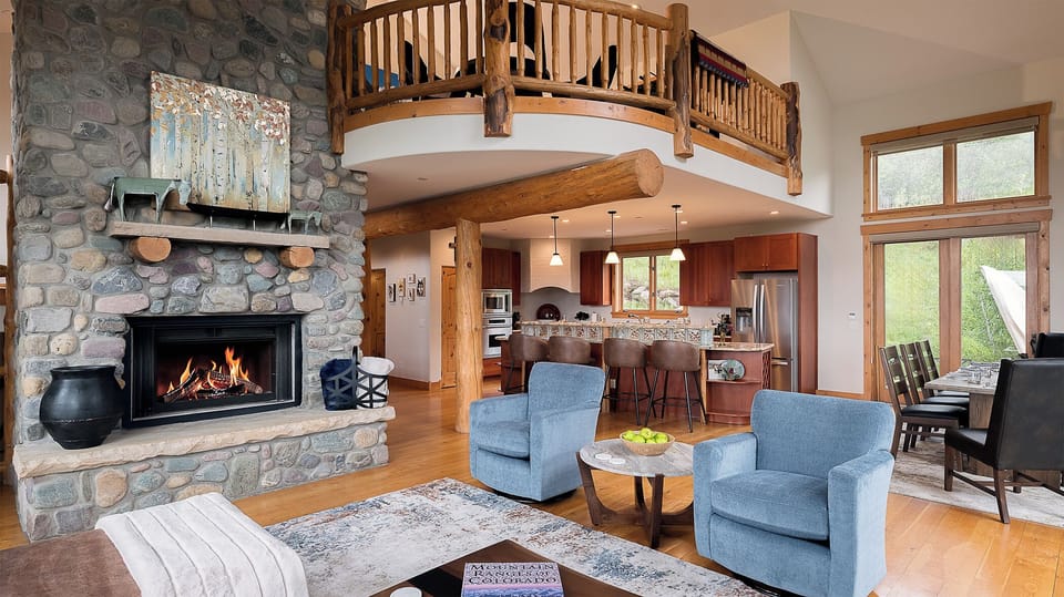 Great Room, Main Level - Open living area with vaulted ceilings