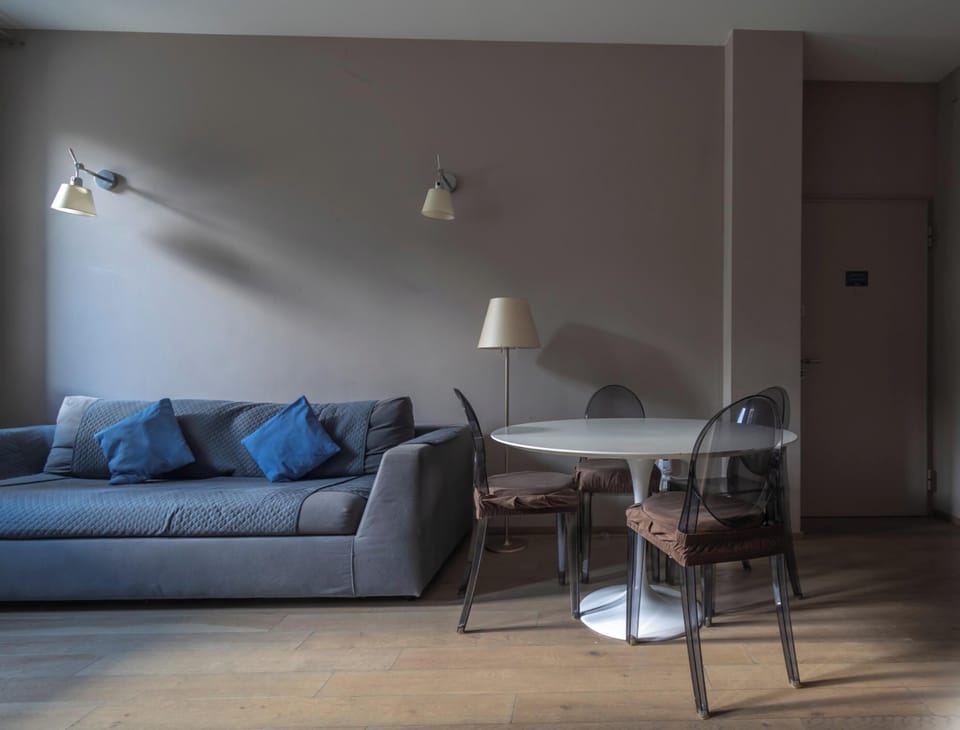 Apartment | Living room | TV