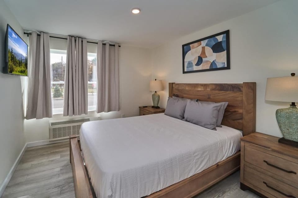 The Ruby 102 Apartment in Pigeon Forge