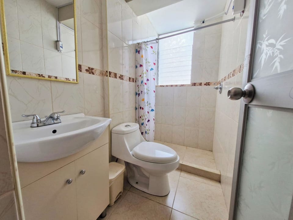 Standard Room, City View | Bathroom | Shower, hair dryer (on request), towels, soap
