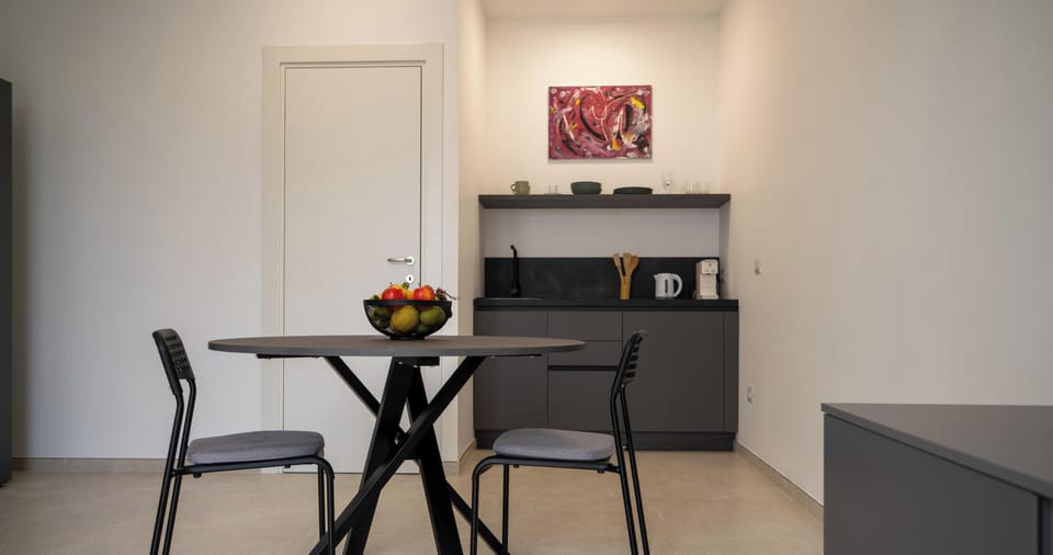 Luxury Villa, Garden View | Dining