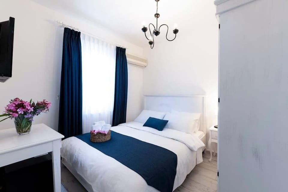 Standard Room, Garden View | Free WiFi