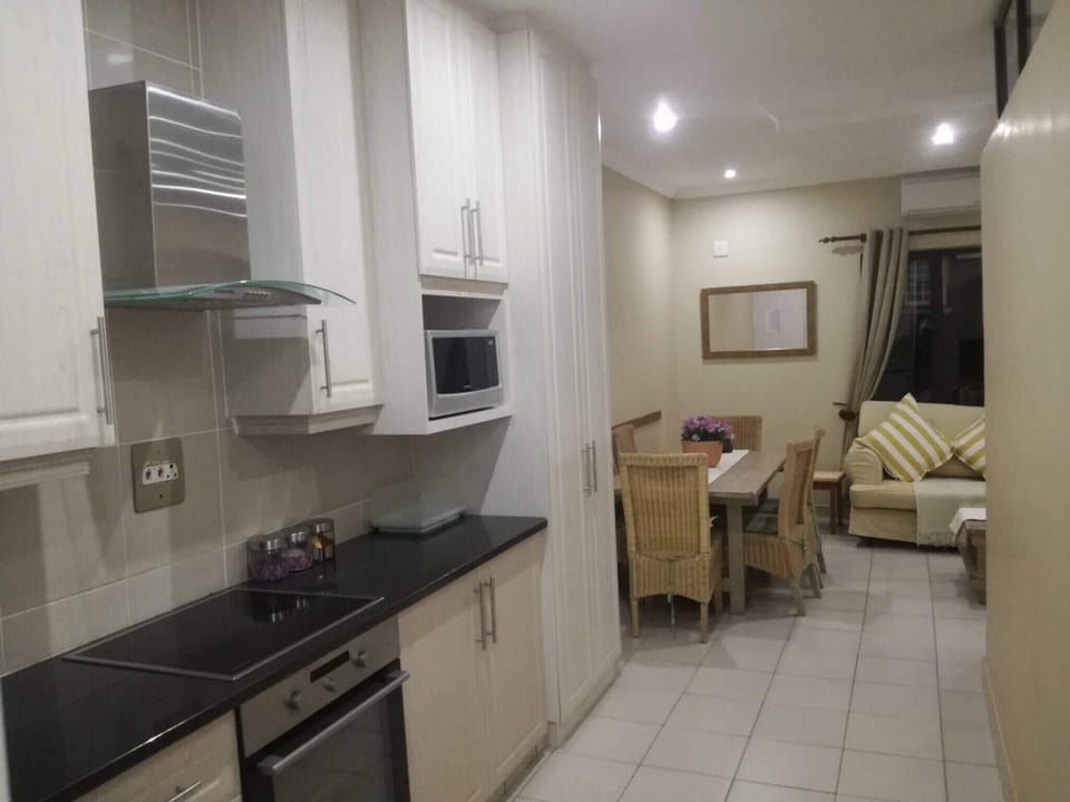 Apartment, 2 Bedrooms | Interior