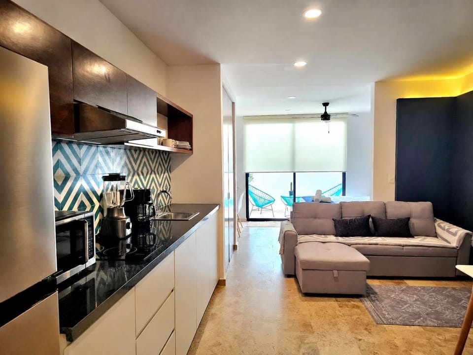 Bright studio with warm lighting and modern tropical décor