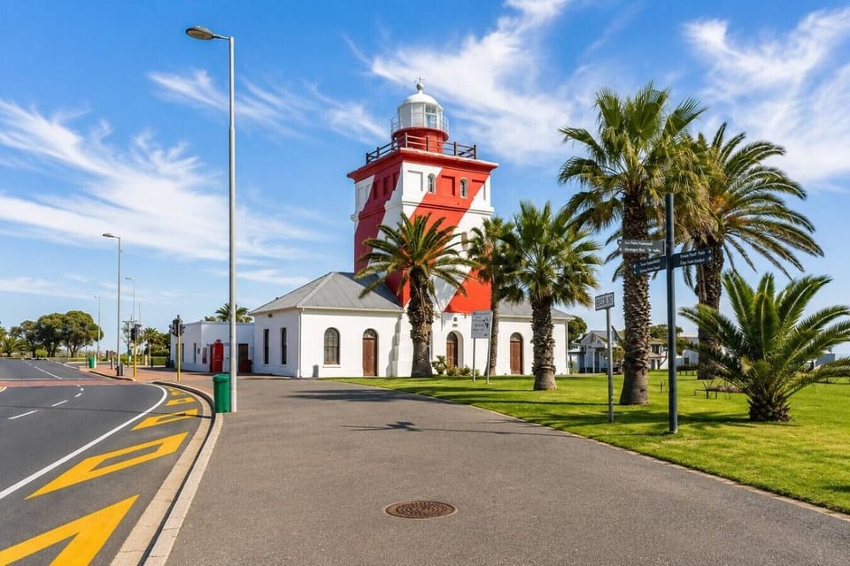 Explore one of the area`s iconic landmarks, surrounded by palm-lined walkways and open green spaces, offering a scenic setting for sightseeing, strolls, and memorable photos.