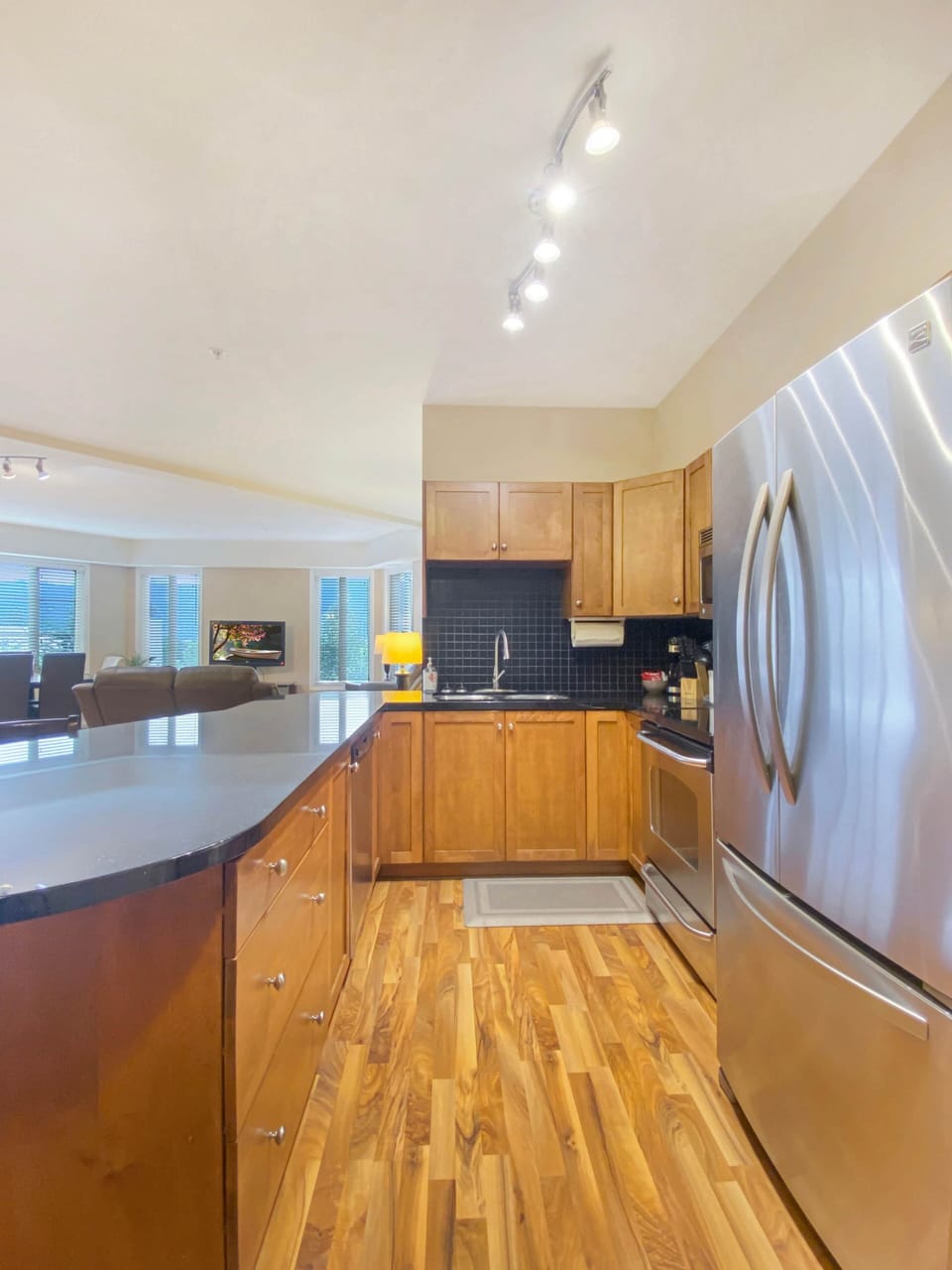 1210 Kitchen