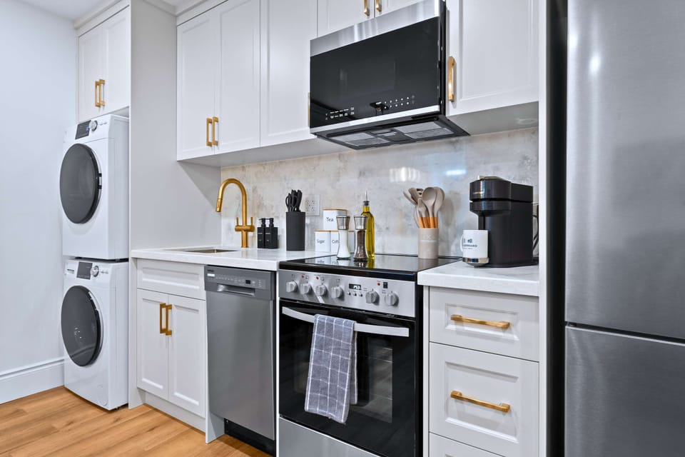 Studio (2 Bedrooms) | Interior