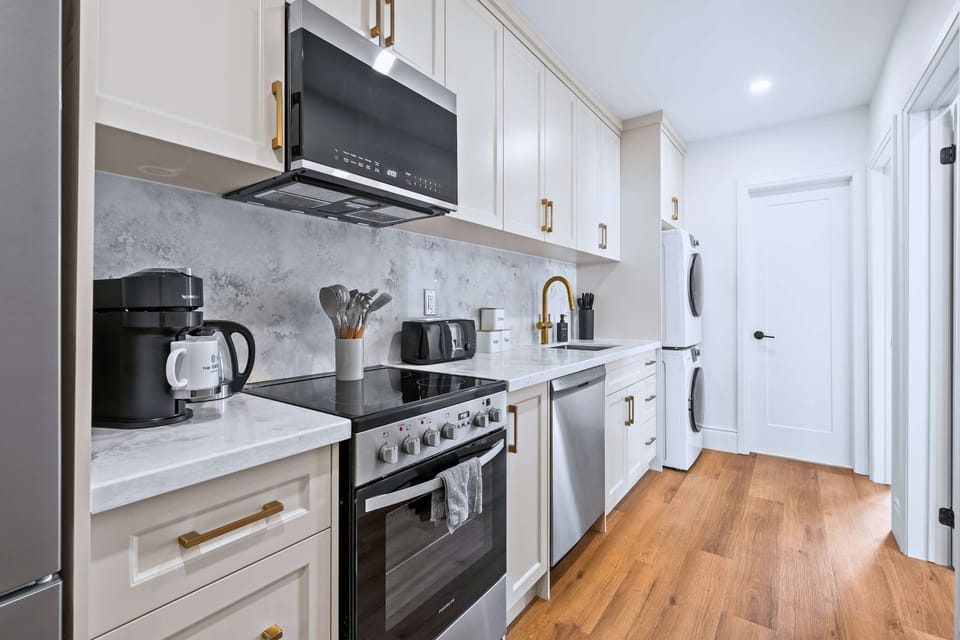 Studio (2 Bedrooms) | Interior