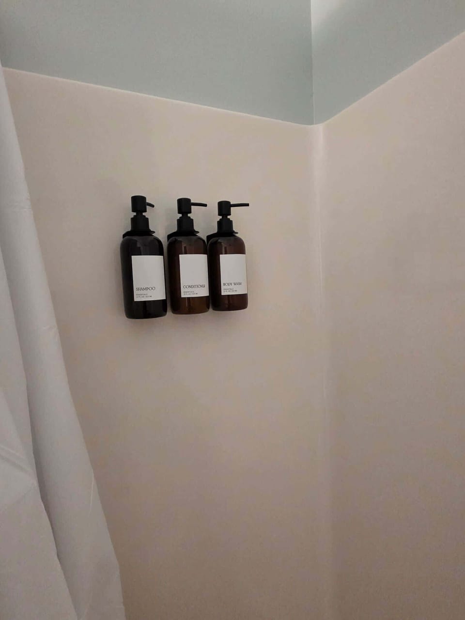 Bathroom amenities