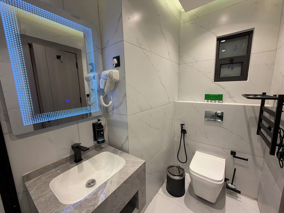 404 Tara-jre Al Lweibdeh 2bdr With Stunning View Apartment in Africa