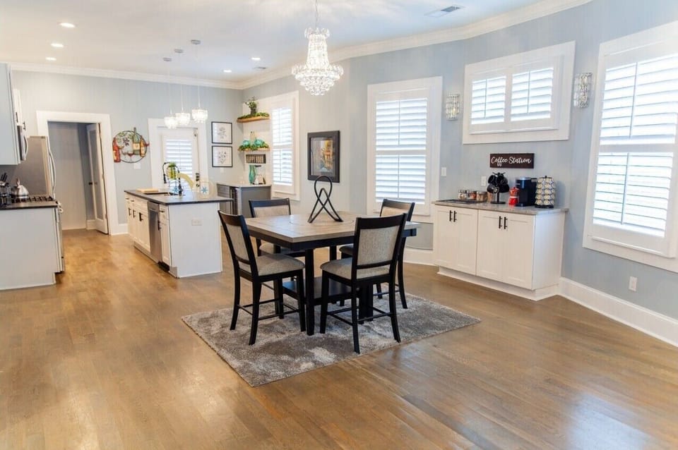 Open Kitchen