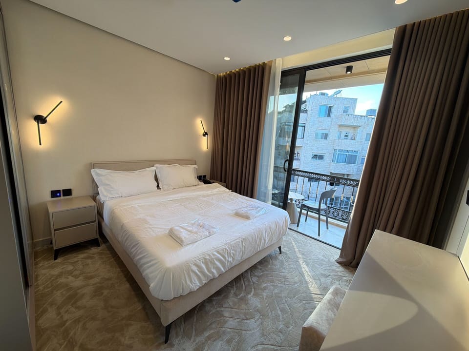 Apartment, 1 Bedroom, Accessible, Smoking | 1 bedroom