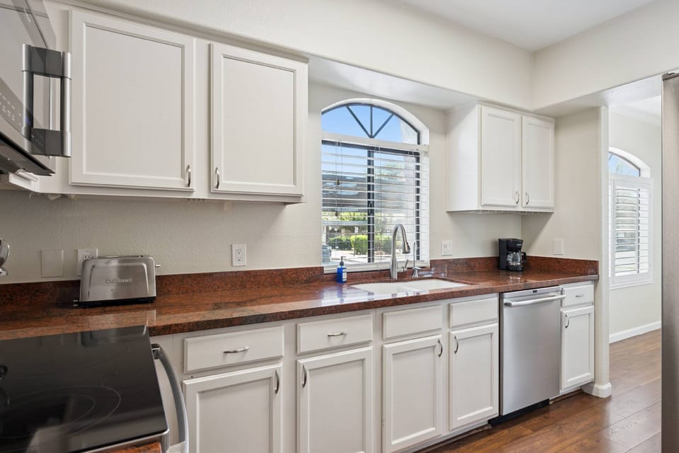 The kitchen has what you need to prepare your meals