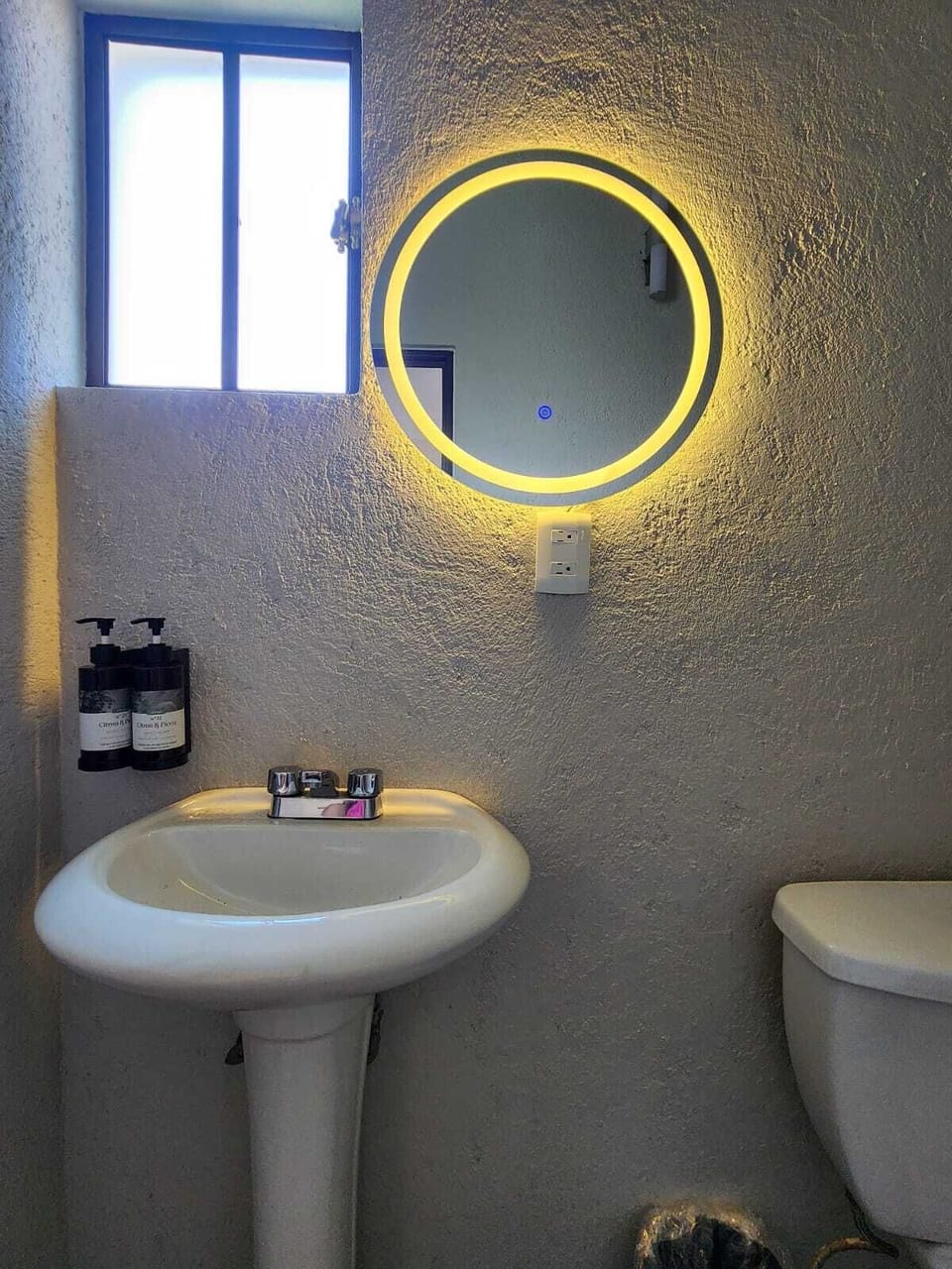 Comfort Double Room | Bathroom | Shower, towels, soap, shampoo