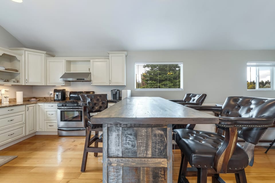 Island seating for 3. | Main Level