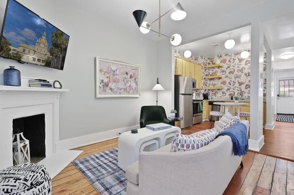 This cozy living room is perfect for curling up with a book, sipping your favorite drink, or enjoying quality time with loved ones.