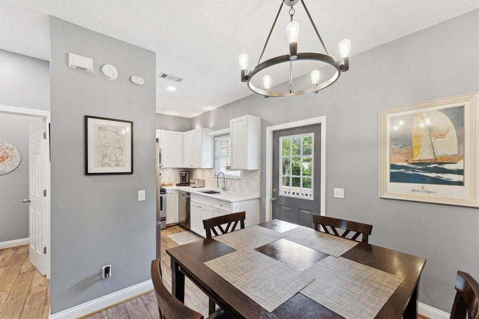 Gather around the table for meals made just steps from the kitchen.