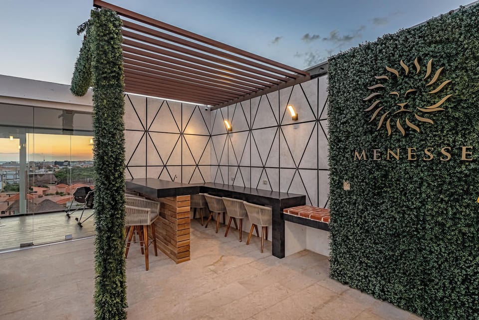 The rooftop is fully equipped so you can enjoy the sun and the gentle Caribbean breeze.