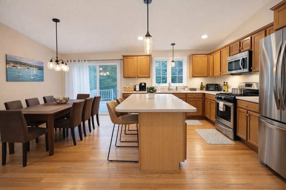 Our open concept allwos everyone to feel close and connected with plenty os space to spread out!