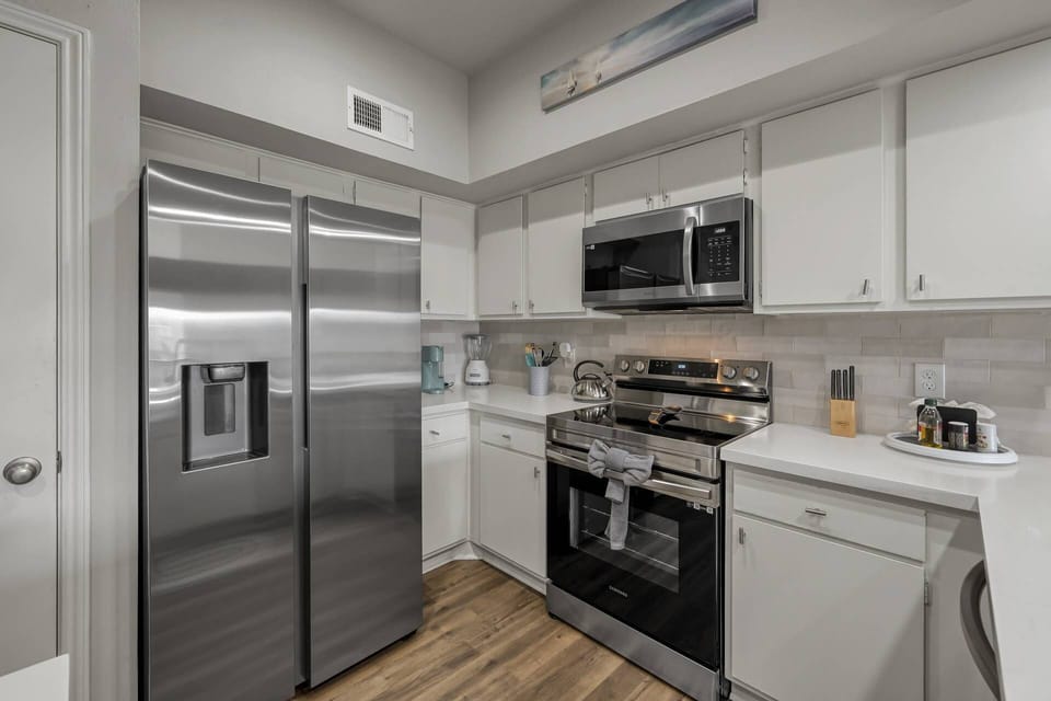 Updated kitchen with high-end appliances