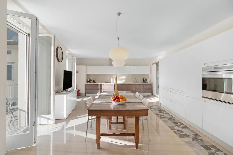 Kitchen and dining area