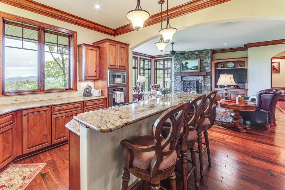 Kitchen | 1st Floor