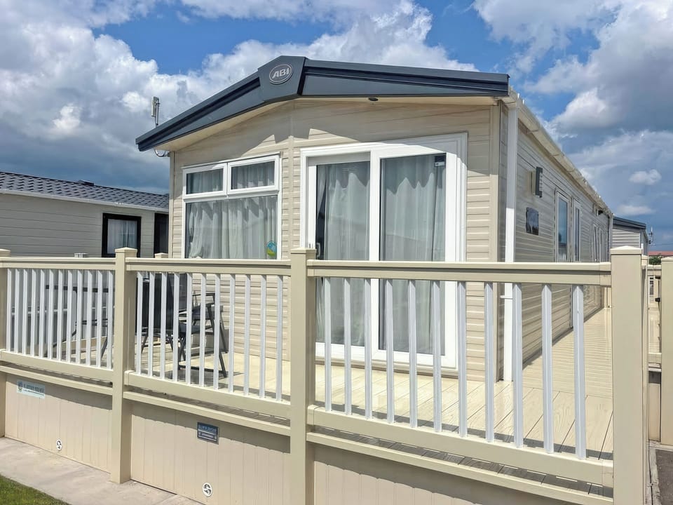 Exterior | Palm Grove 182 - Golden Palm Resort, Chapel St Leonards