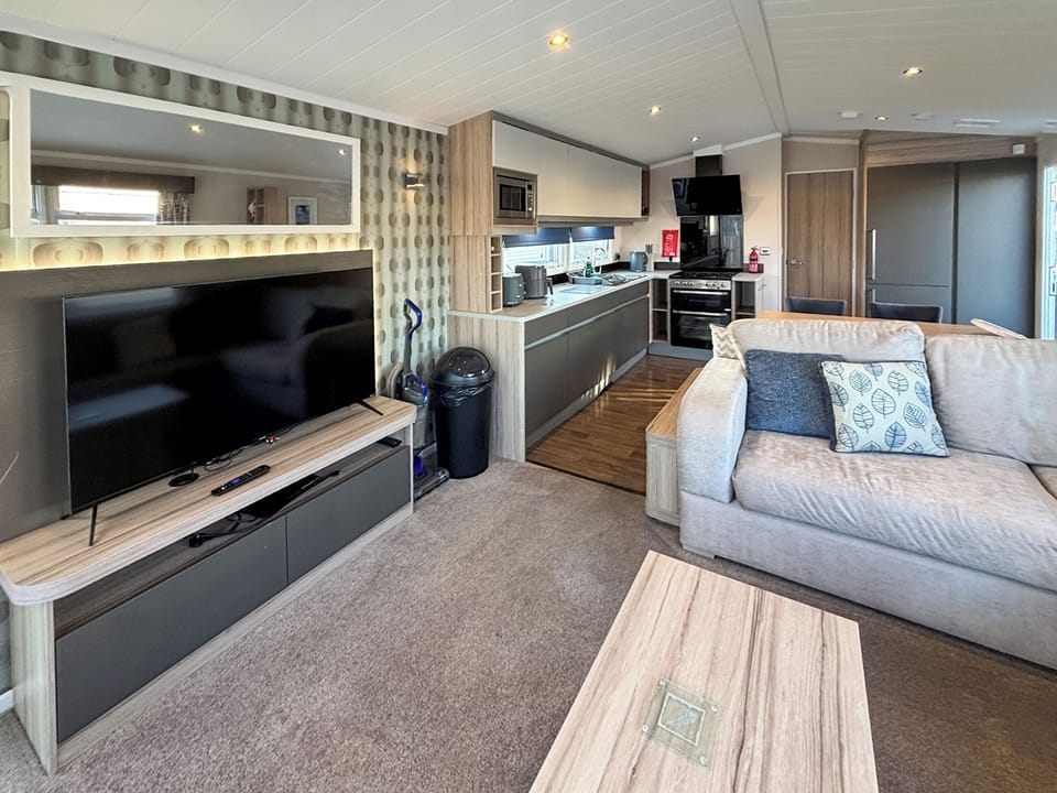 Open plan living space | Sunnymede A6 - Sunnymede Caravan Park, Ingoldmells
