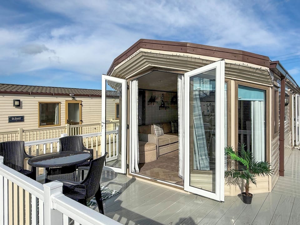 Terrace | Sunnymede I2 - Sunnymede Caravan Park, Ingoldmells