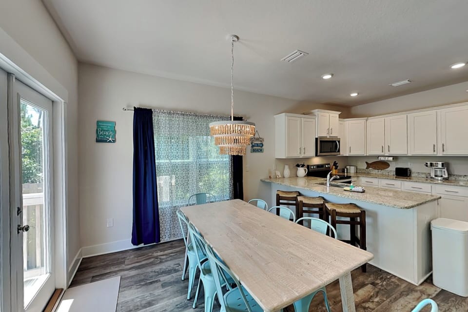 Dining Area - First Floor
