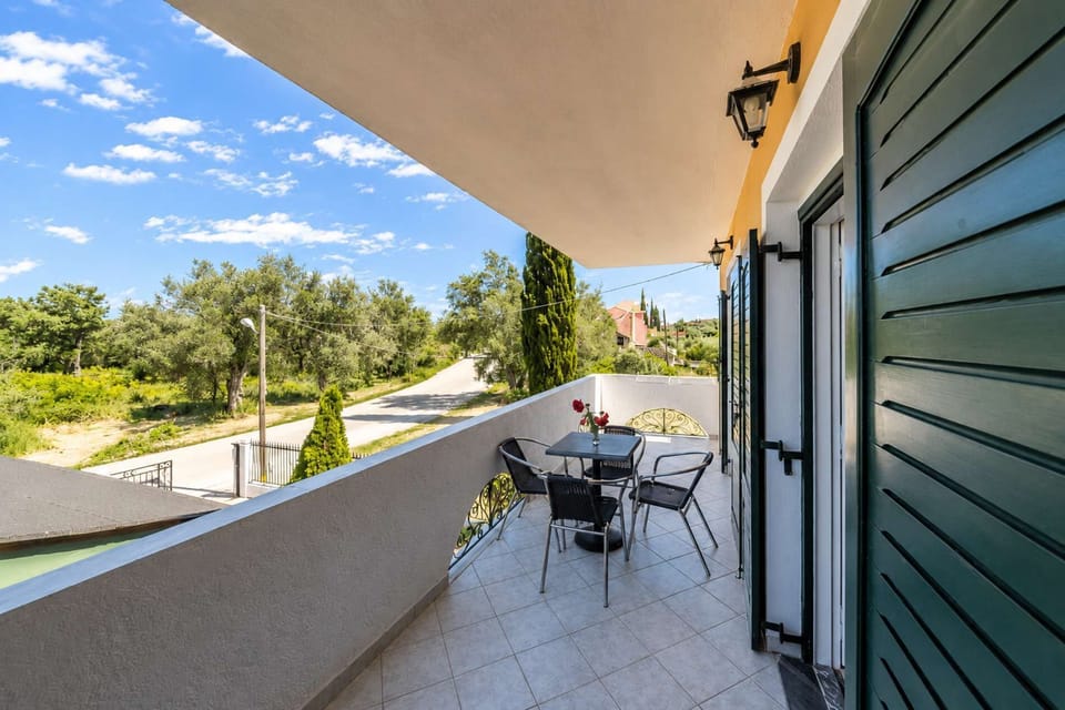 Your furnished balcony offers a pleasant place to enjoy breakfast outdoors, unwind in the evening, or simply take in the surrounding views.