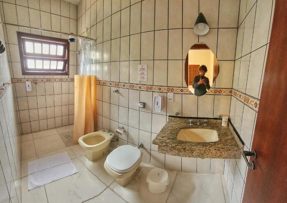 Comfort Double Room, Air conditioning, Courtyard View | Bathroom | Towels, soap, toilet paper