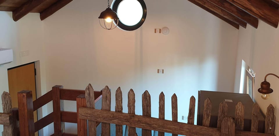 Desk, soundproofing, cribs (surcharge), WiFi (free)