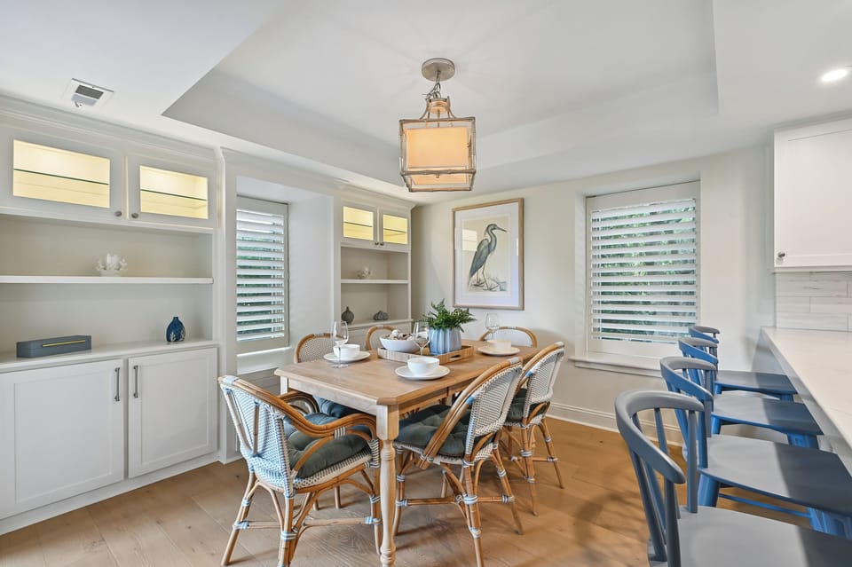 Dining Area at 1760 Bluff Villa