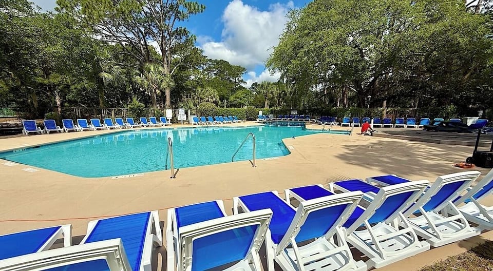 NEW South Beach Marina Community Pool