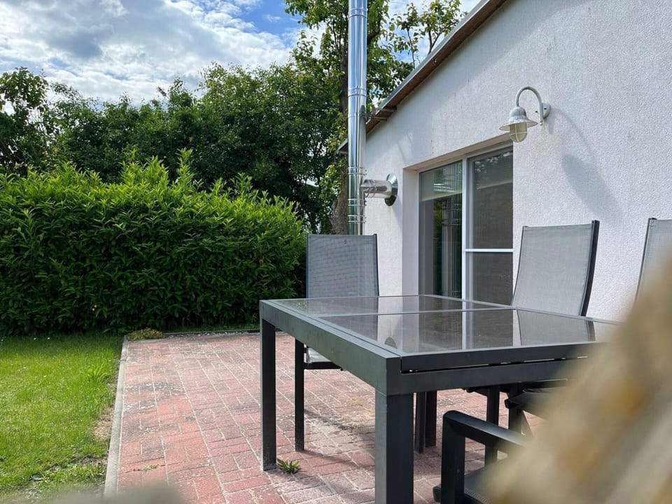 House | Balcony