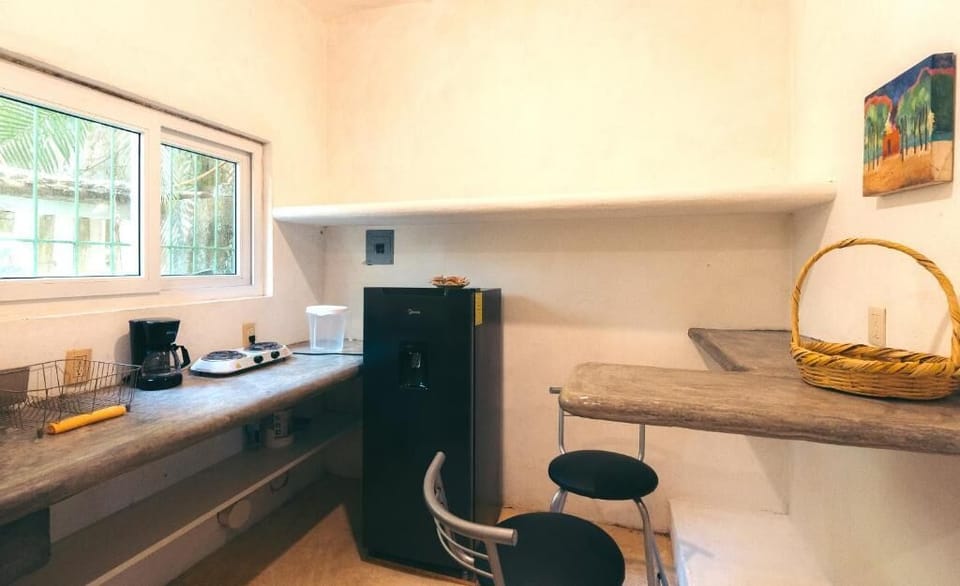 Superior Studio, Garden View | Private kitchen