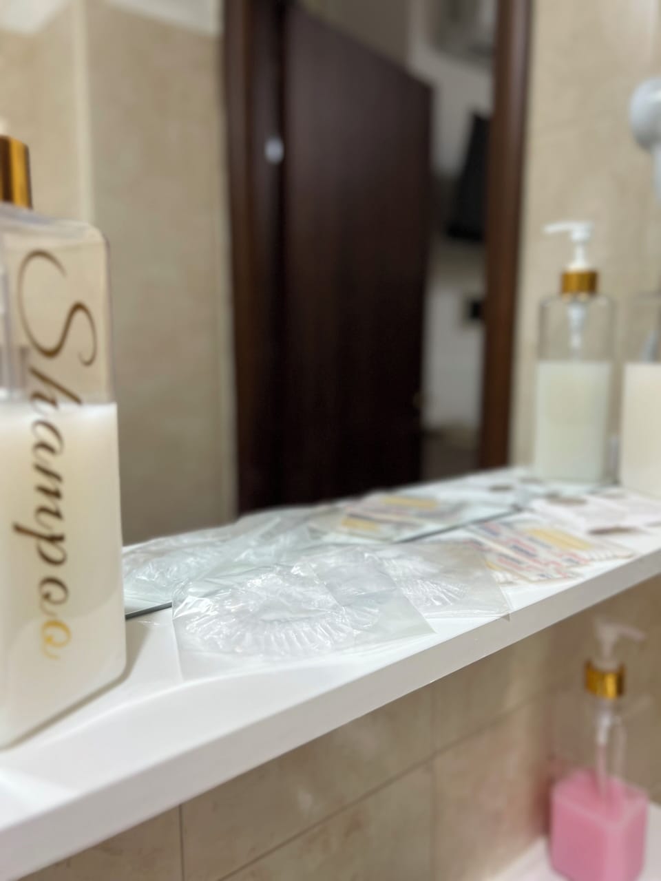 Bathroom amenities