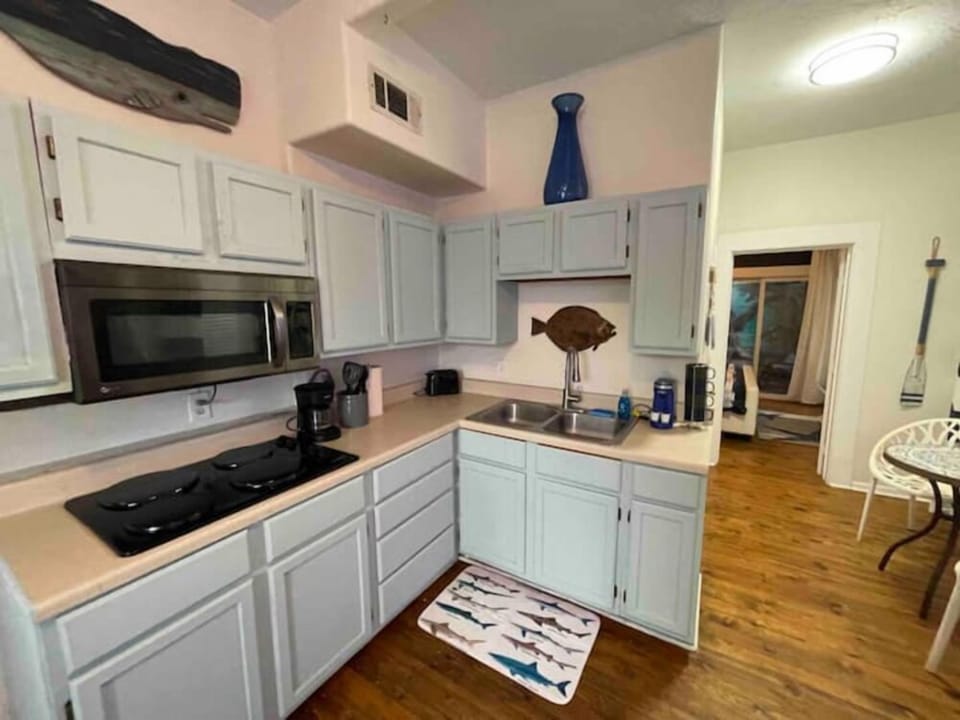 Kitchenette